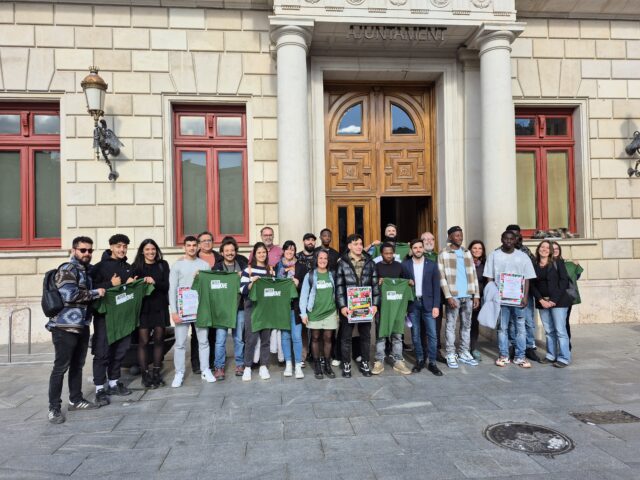 La_quarta_edicio_de_lInterJove_reuneix_joves_migrats_amb_entitats_socials_a_Reus.jpg