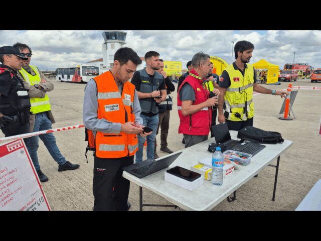 Simulacre_daccident_duna_aeronau_a_lAeroport_de_Reus.jpg