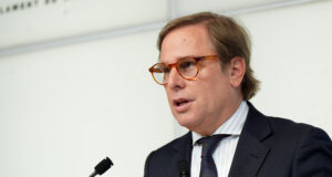 Vox diu que el problema del PSC no és l’expulsió de dos regidors de Ripoll sinó la seva “connivència” amb la immigració
