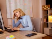 Procrastinació, impulsivitat i caos mental, signes del TDAH adult que es confonen amb estrès