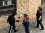 Ensurt al centre de Reus: detingut un jove després de passejar amb un ganivet de grans dimensions